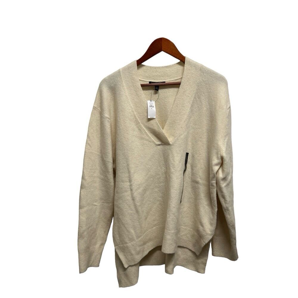 Banana Republic Sweater Adult XL Cream Ivory V-Neck Merino Knit Womens NWT $100